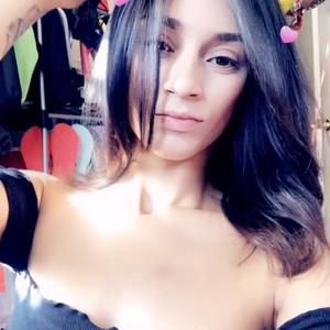 Meet your Posher, Thalia